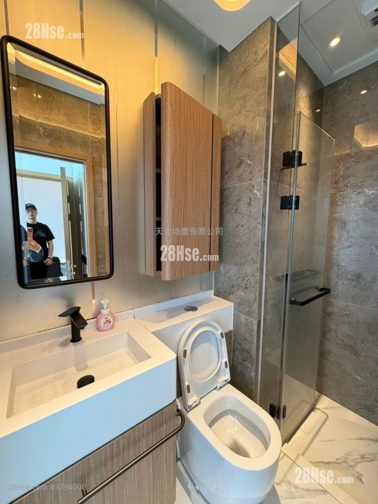 The Vantage Rental 1 Bedroom , 1 Bathroom 270 ft²