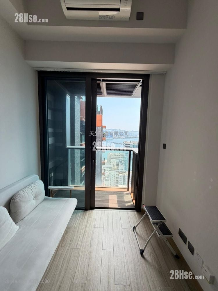 The Vantage Rental 1 Bedroom , 1 Bathroom 270 ft²