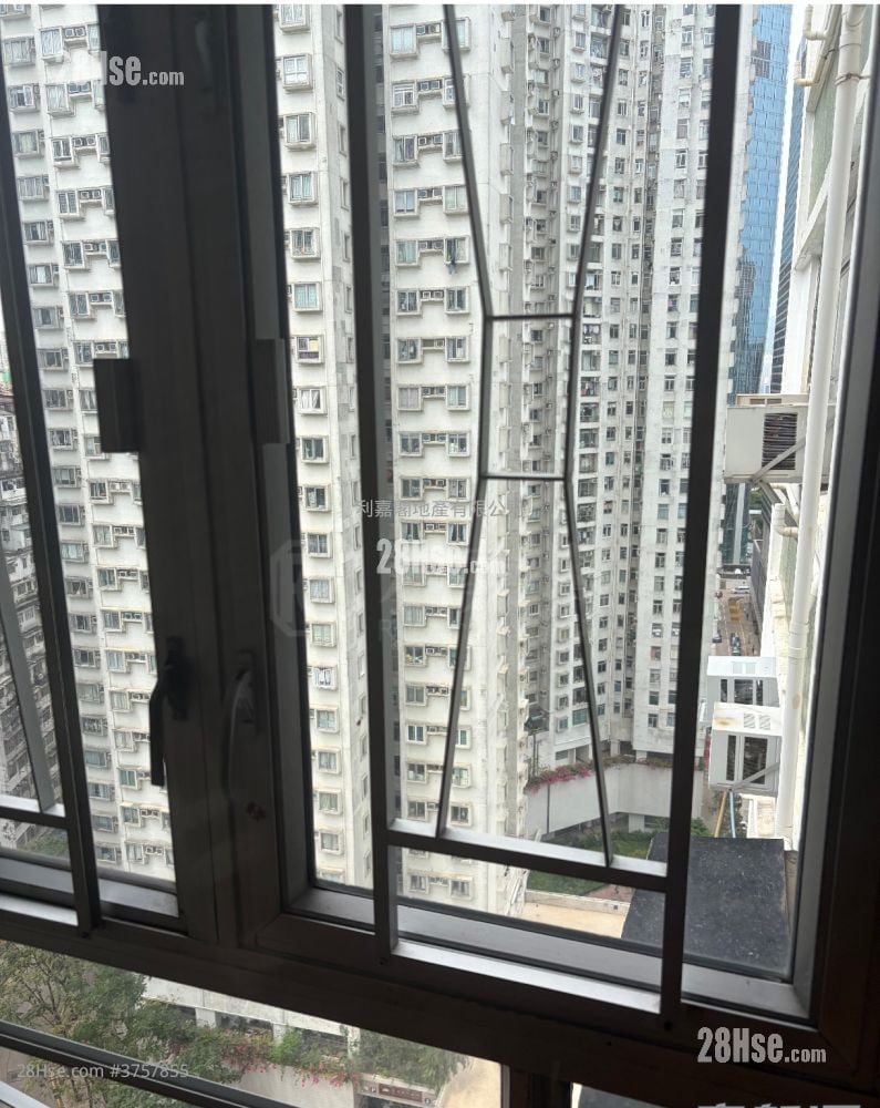 南丰新邨 售盘 2 房 , 1 浴室 391 平方尺