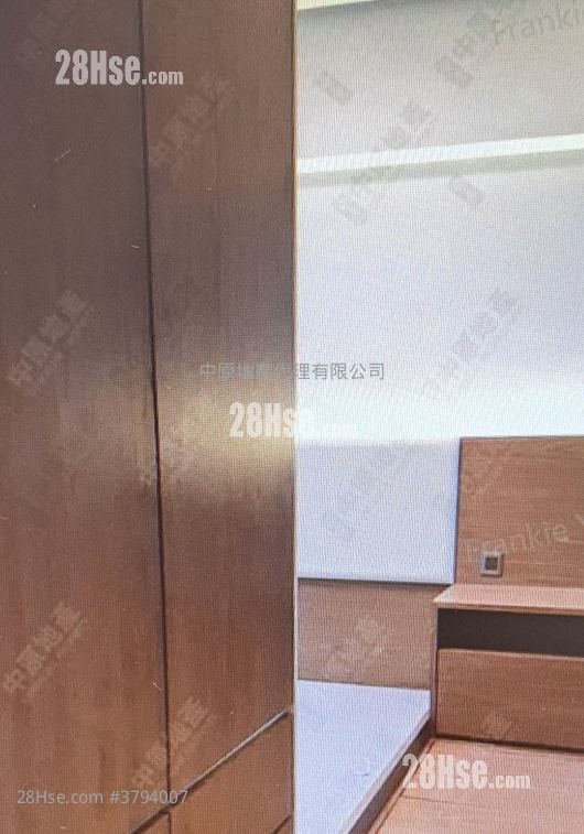 柏傲湾 租盘 3 房 , 1 浴室 645 平方尺