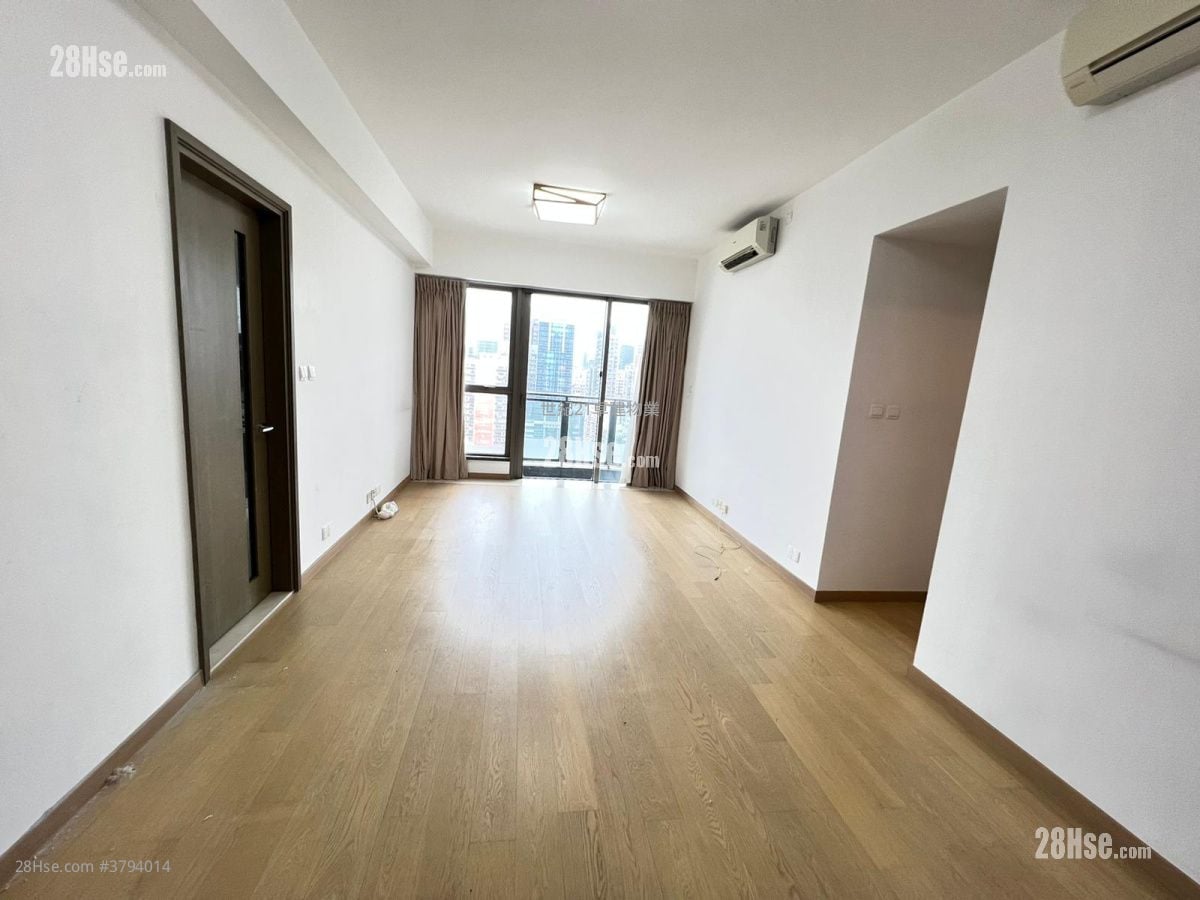 The Austin 售盘 3 房 , 2 浴室 890 平方尺