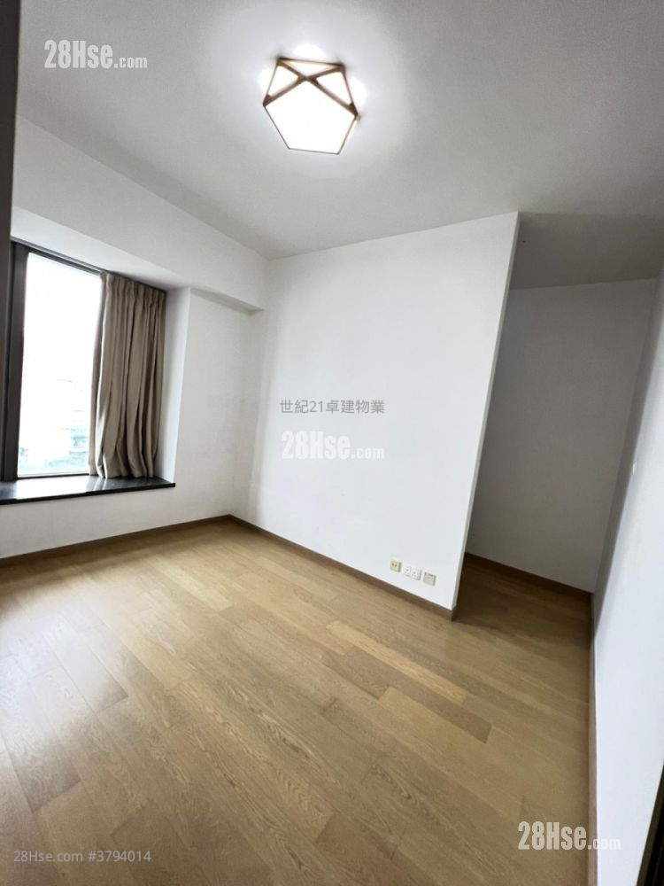 The Austin 售盘 3 房 , 2 浴室 890 平方尺