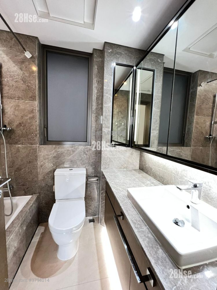 The Austin 售盘 3 房 , 2 浴室 890 平方尺