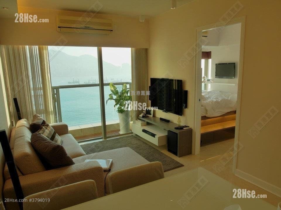 Hampton Place Sell 2 Bedrooms , 1 Bathroom 465 ft²