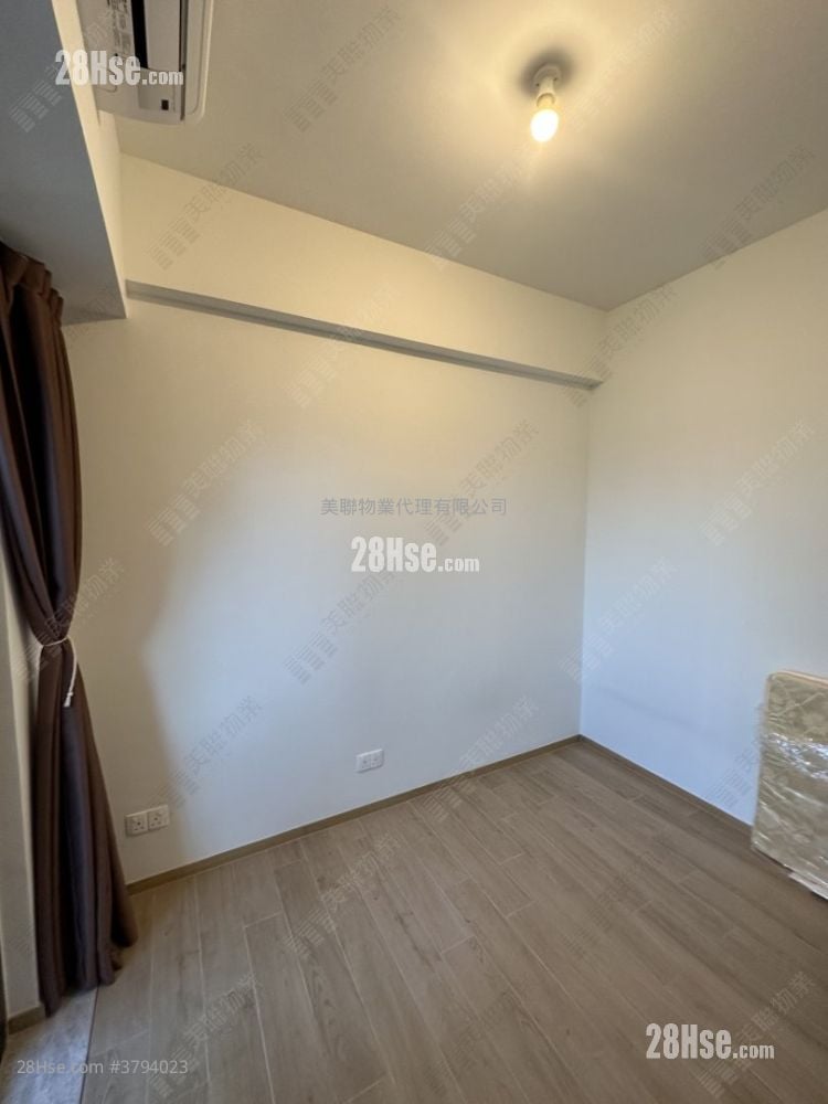 Lp6 Sell 1 Bedroom , 1 Bathroom 306 ft²