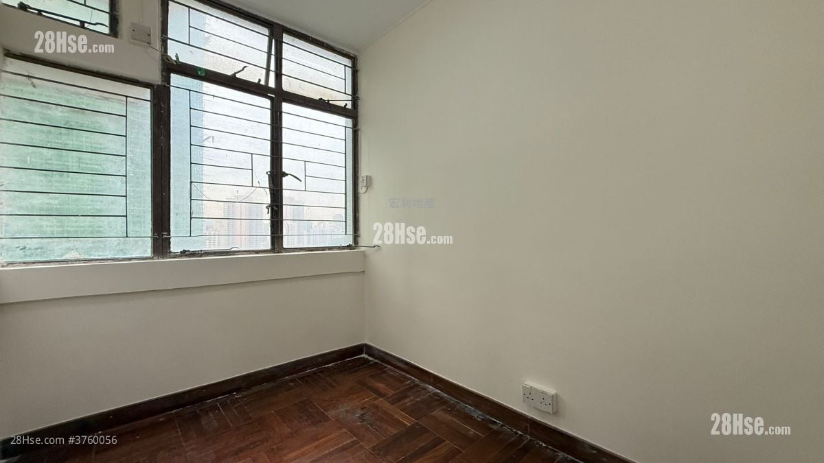 景翠苑 售盘 2 房 376 平方尺