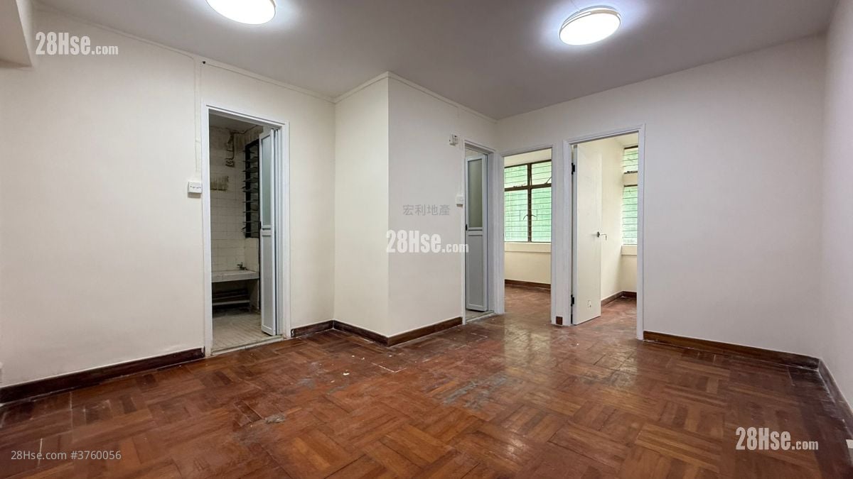 景翠苑 售盘 2 房 376 平方尺