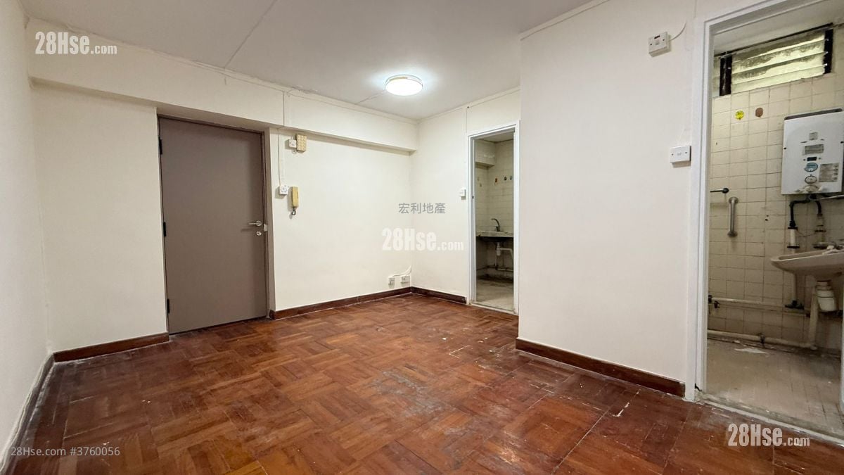 景翠苑 售盘 2 房 376 平方尺