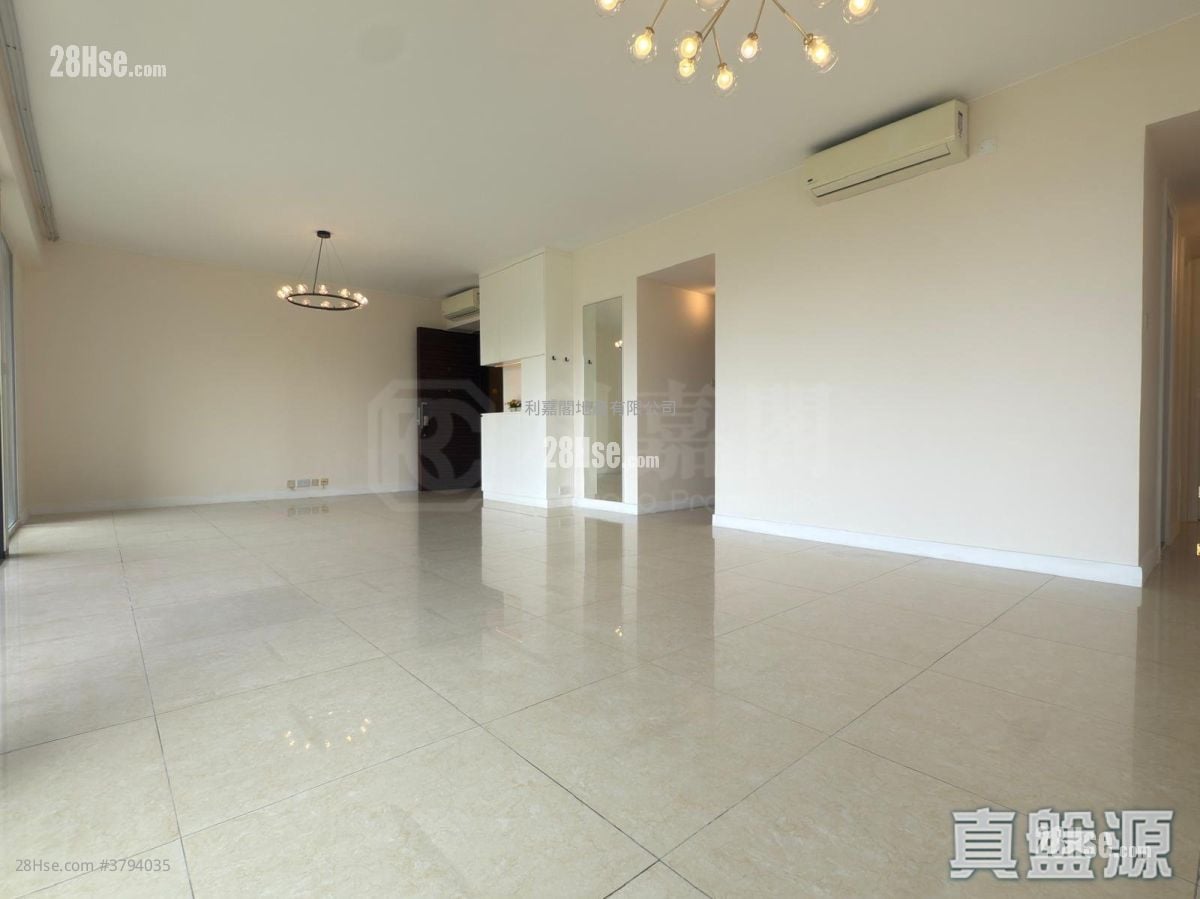 One Beacon Hill Sell 4 Bedrooms 1,495 ft²