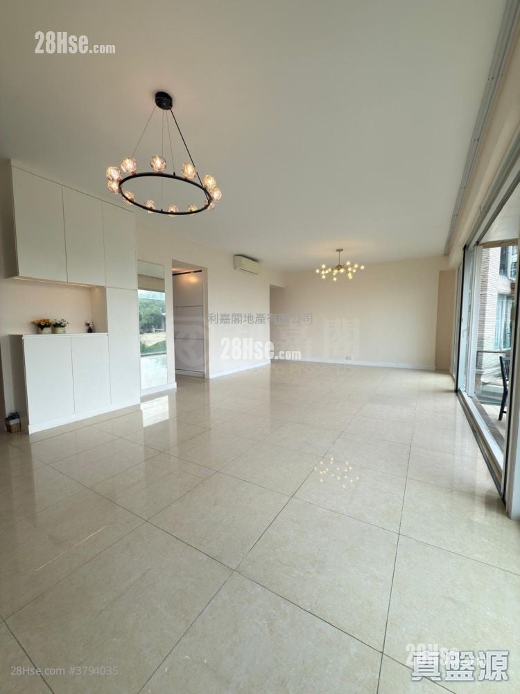 One Beacon Hill Sell 4 Bedrooms 1,495 ft²