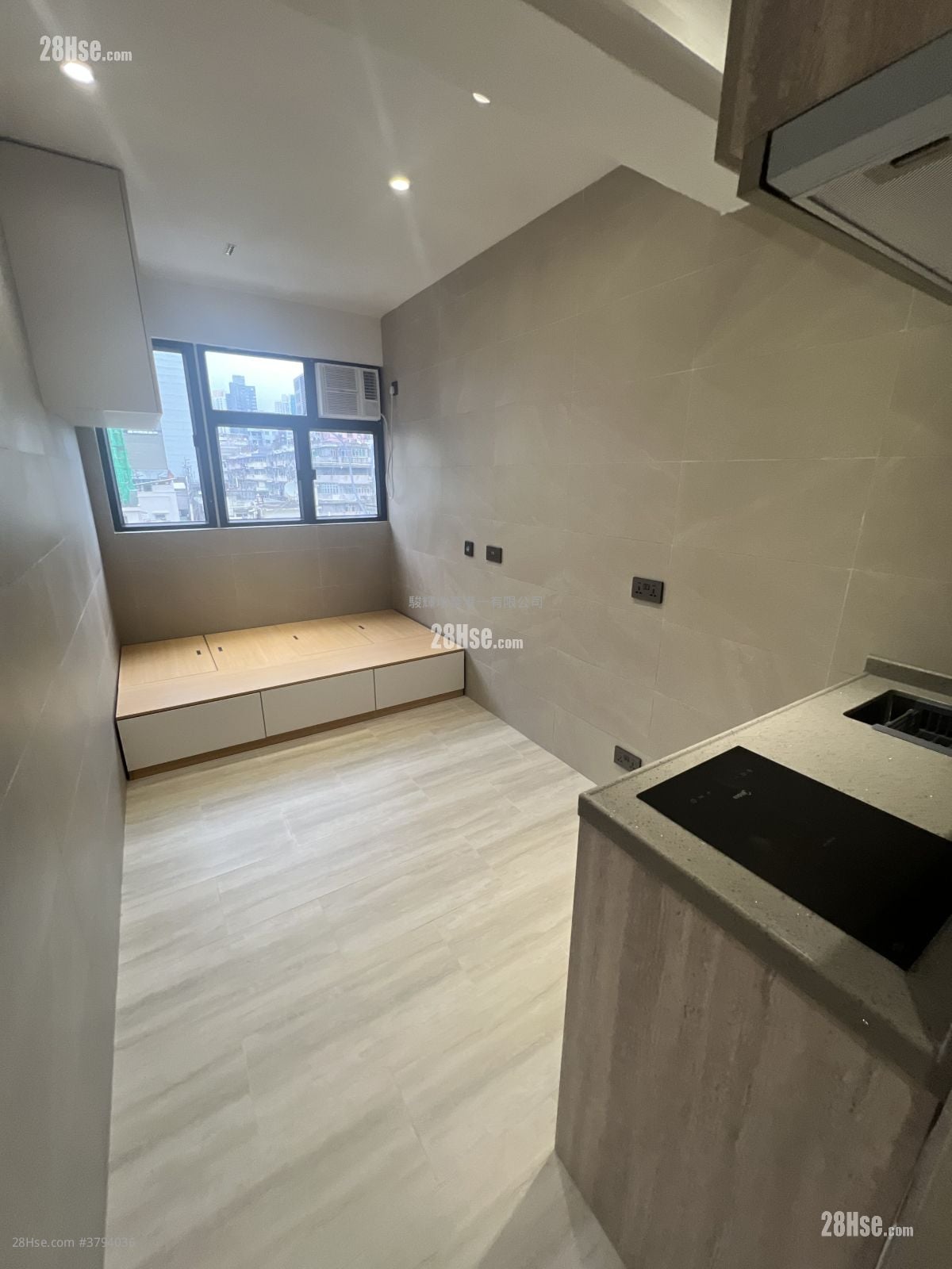 百祥大樓 租盤 開放式間隔 , 1 浴室 170 平方呎