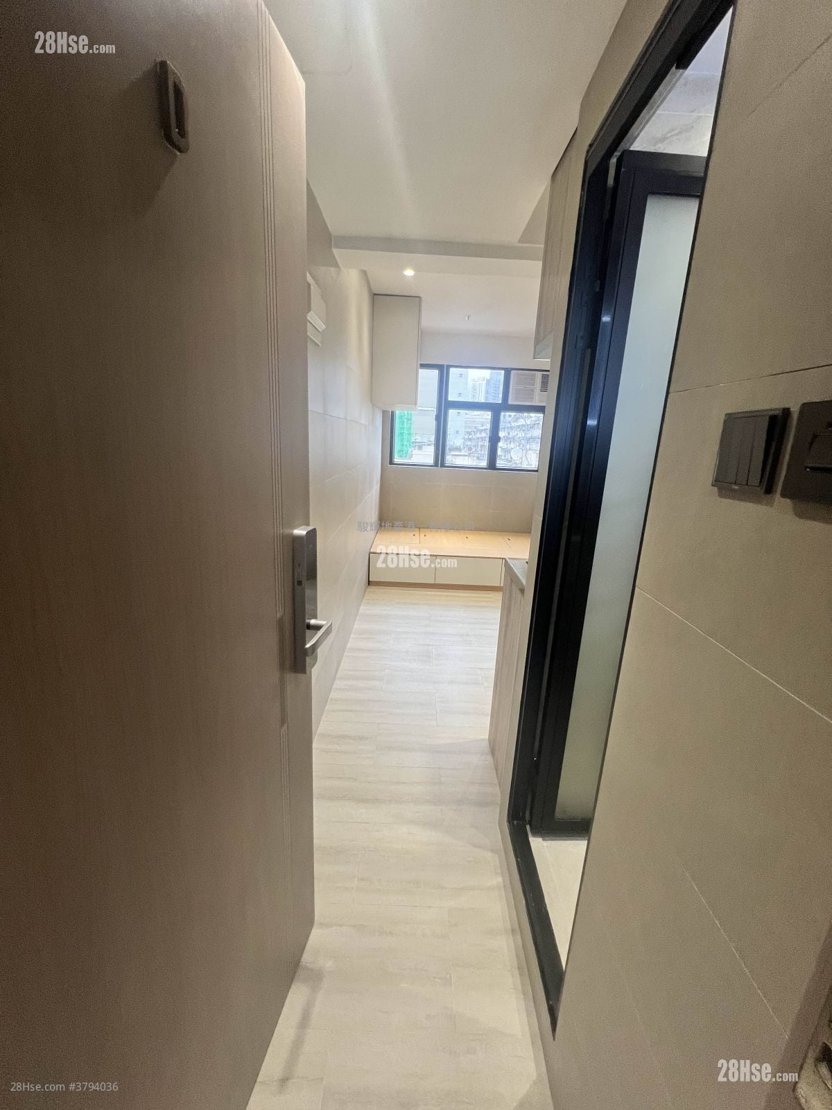 百祥大樓 租盤 開放式間隔 , 1 浴室 170 平方呎