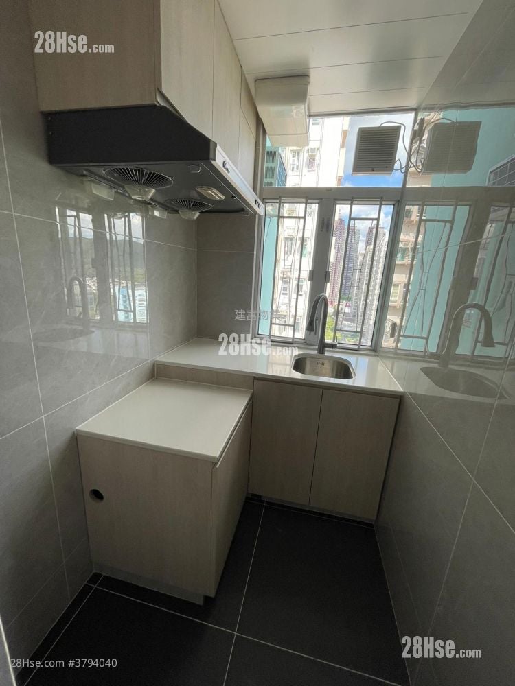 Comet Mansion Sell 2 Bedrooms , 1 Bathroom 305 ft²