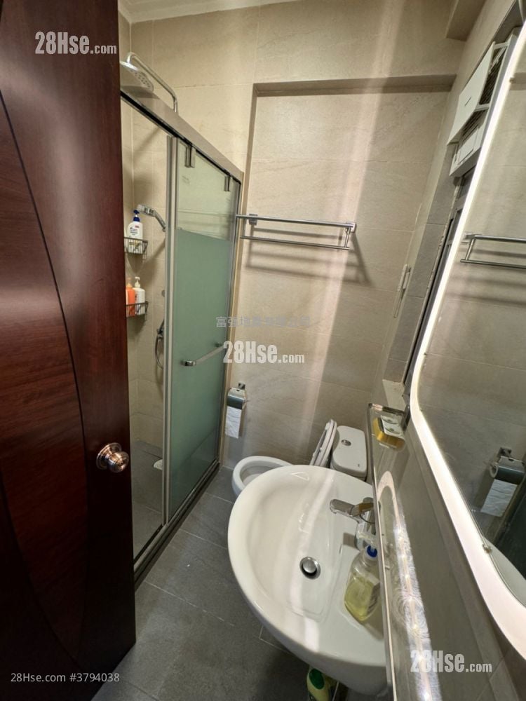 百德大厦 售盘 3 房 753 平方尺