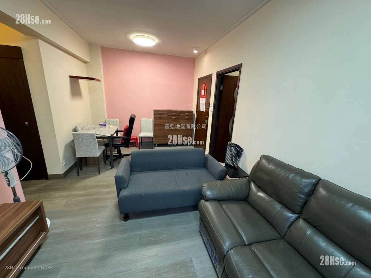 百德大厦 售盘 3 房 753 平方尺