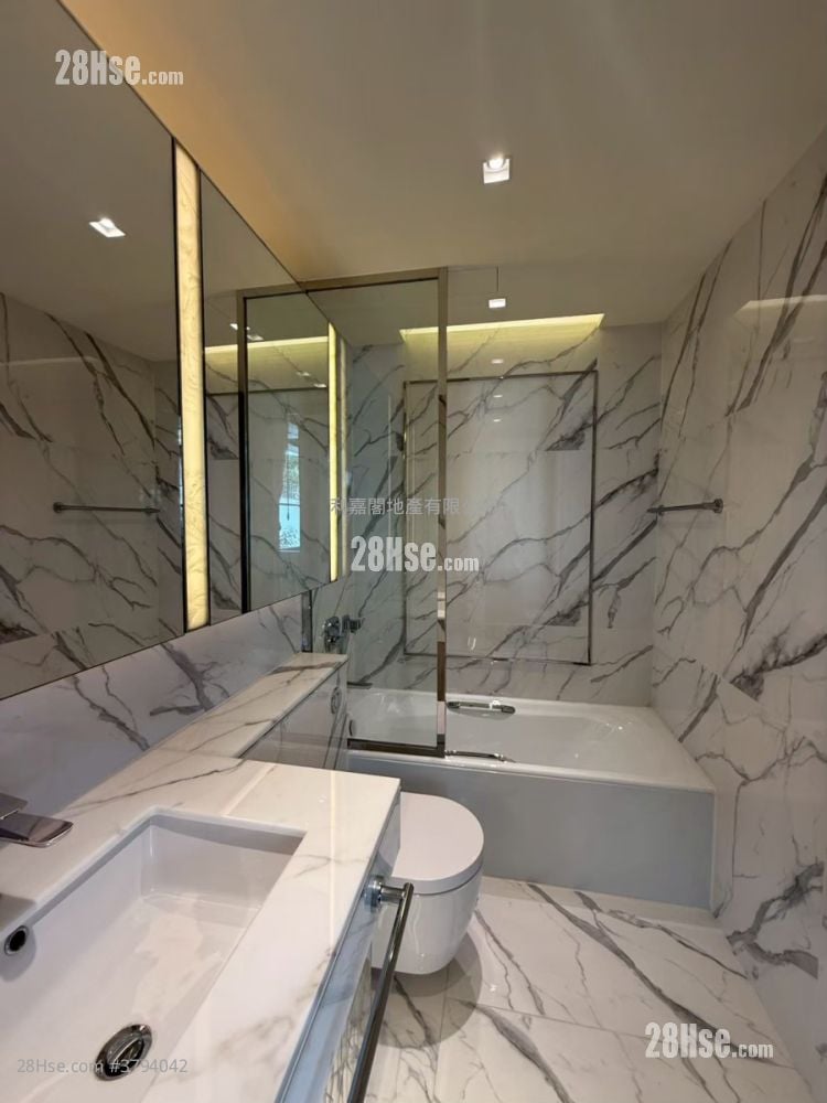 富豪山峯 售盘 4 房 , 3 浴室 1,616 平方尺