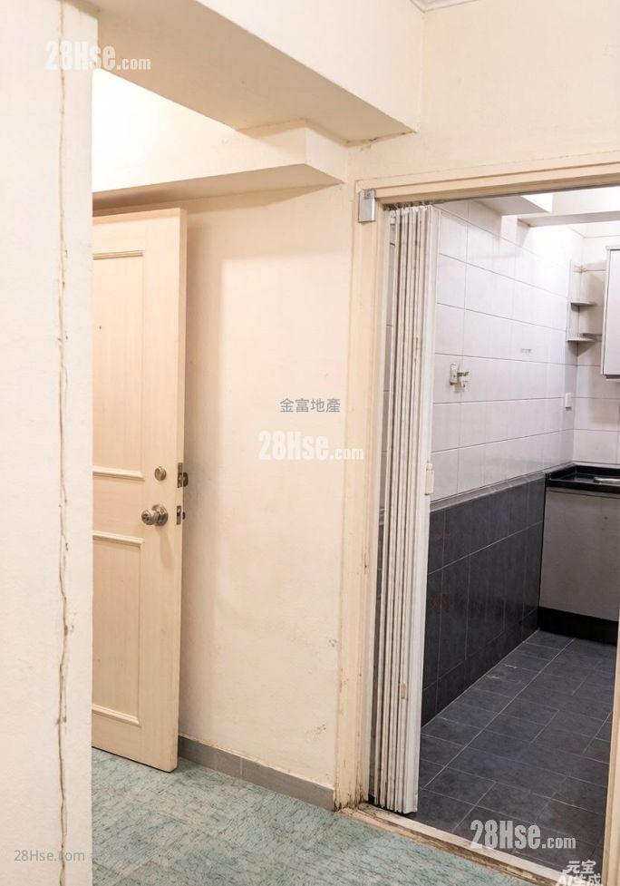 宏德居 租盘 403 平方尺