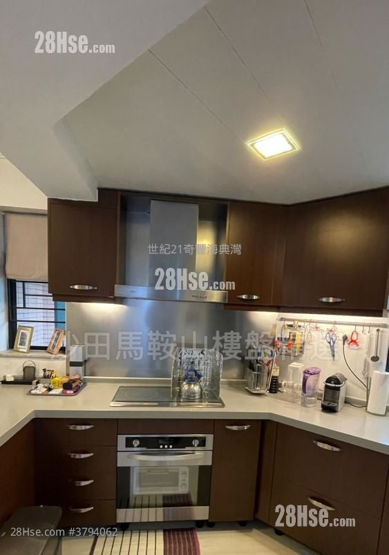 Villa Athena Sell 3 Bedrooms , 2 Bathrooms 727 ft²