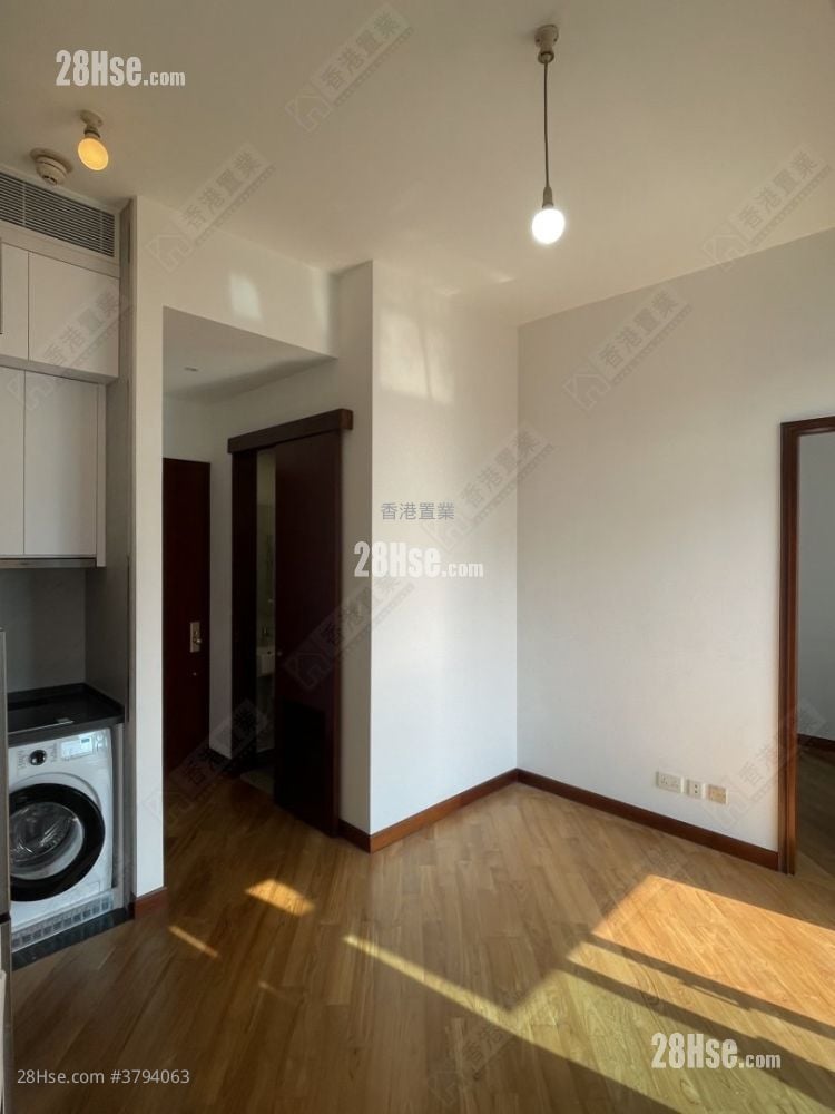 Park Summit Sell 1 Bedroom , 1 Bathroom 332 ft²