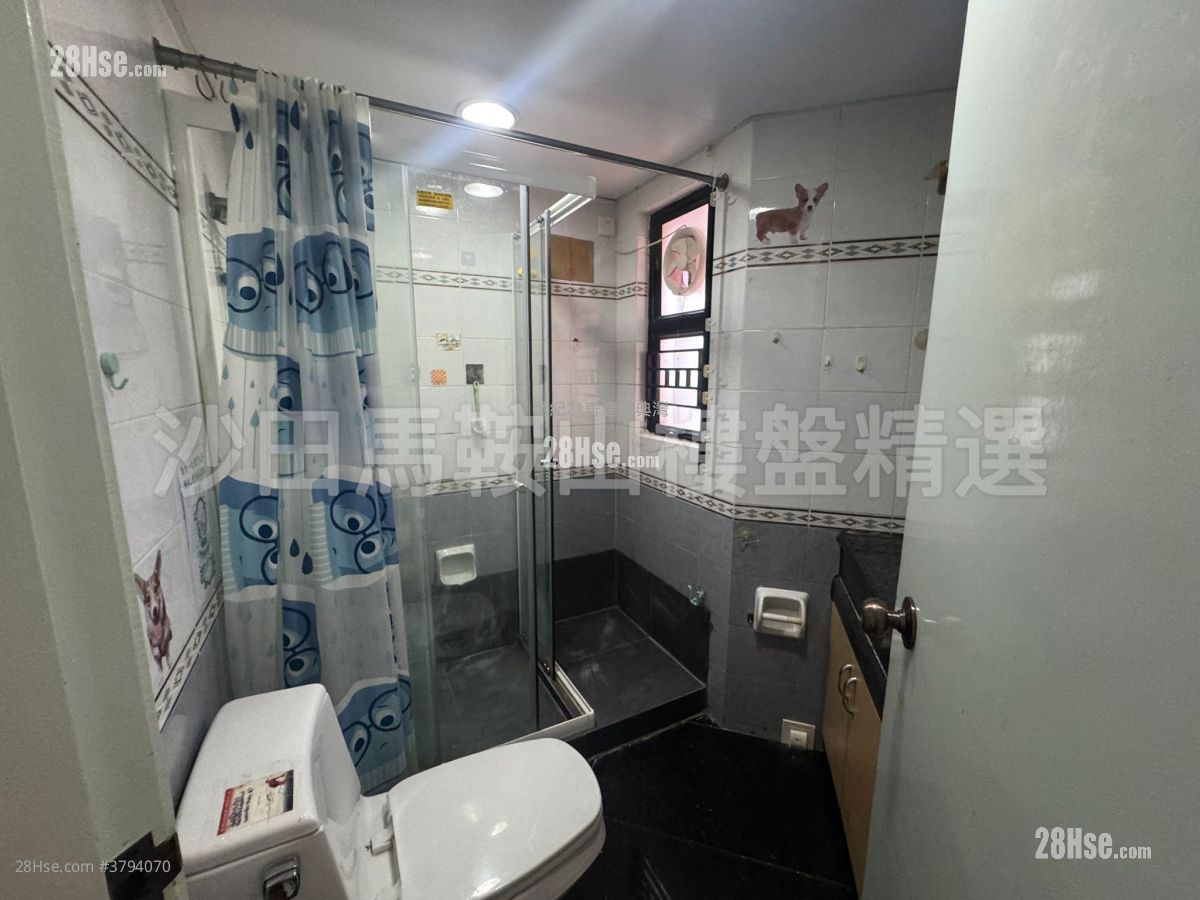 Villa Athena Sell 3 Bedrooms , 2 Bathrooms 727 ft²