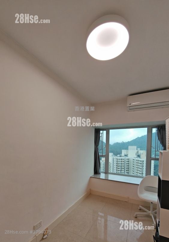 Metro Town Rental 2 Bedrooms , 1 Bathroom 492 ft²