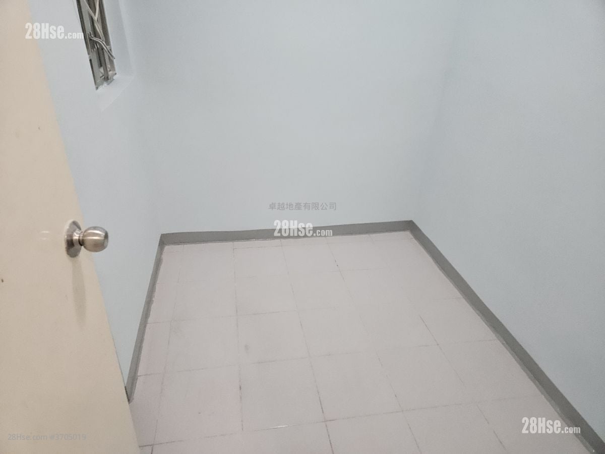 均益大厦1期 租盘 2 房 , 1 浴室 269 平方尺