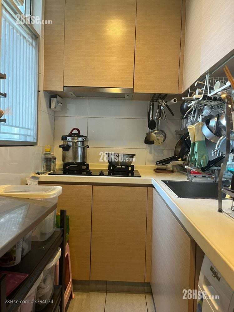 Greenhill Villa Sell 2 Bedrooms , 1 Bathroom 510 ft²