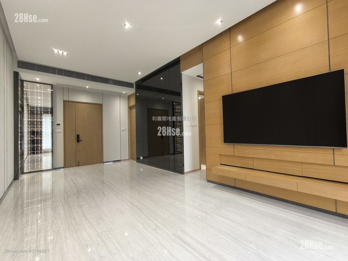 傲名 租盘 3 房 , 2 浴室 978 平方尺