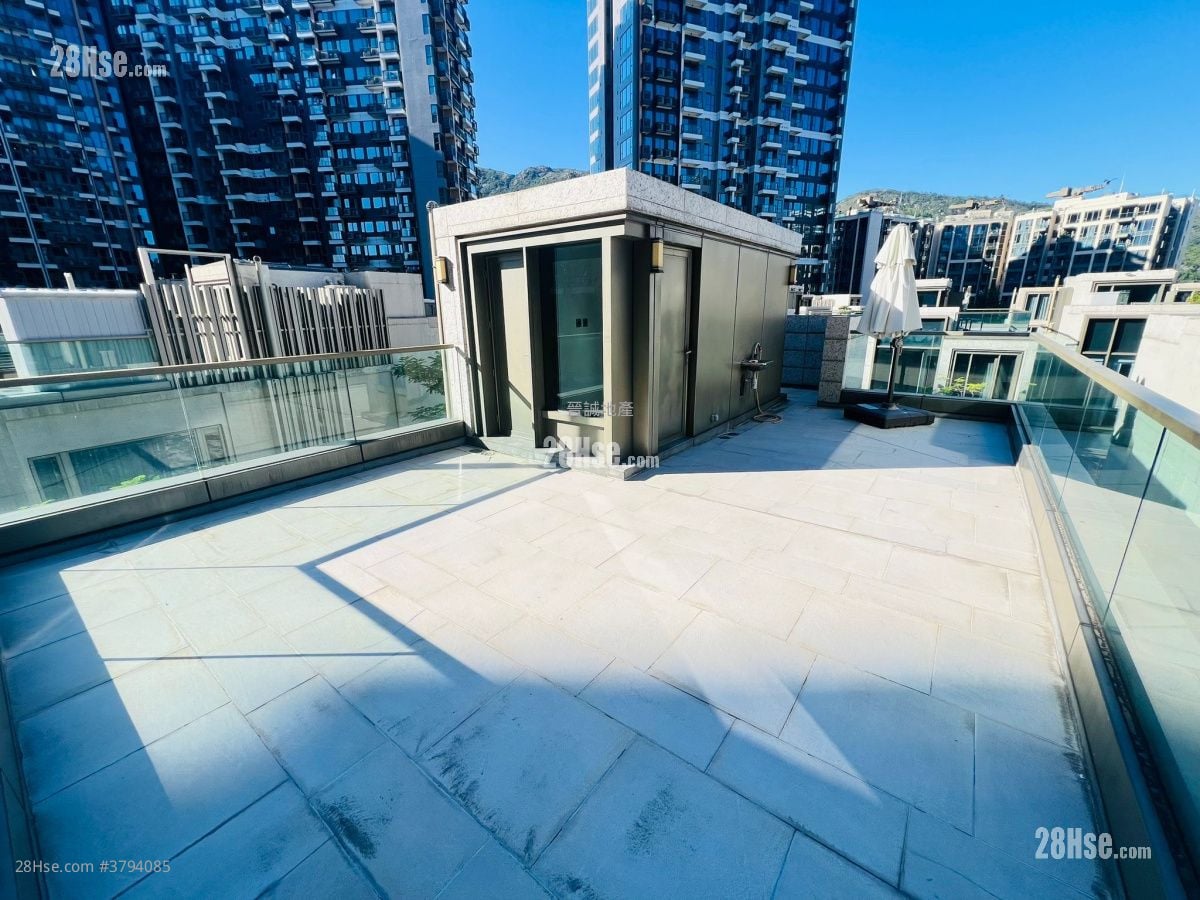 NAPA 售盘 4 房 , 4 浴室 1,763 平方尺