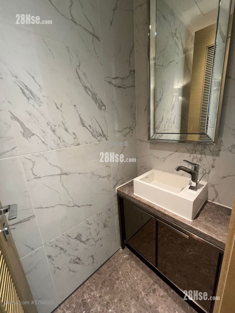 NAPA 售盘 4 房 , 4 浴室 1,763 平方尺