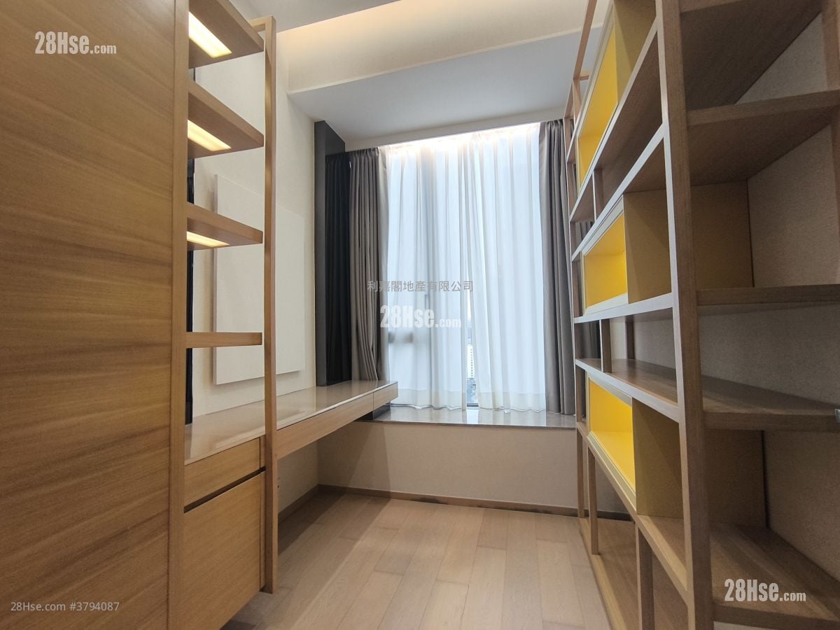 傲名 租盘 3 房 , 2 浴室 978 平方尺