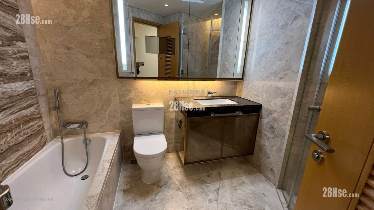 Grand Austin Sell 3 Bedrooms , 2 Bathrooms 900 ft²