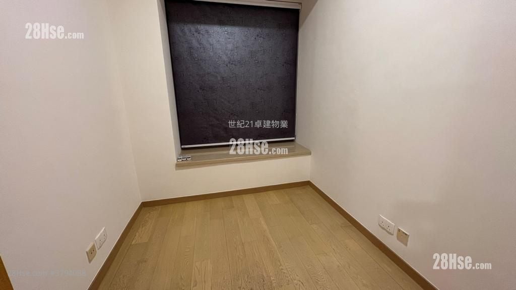 Grand Austin Sell 3 Bedrooms , 2 Bathrooms 900 ft²