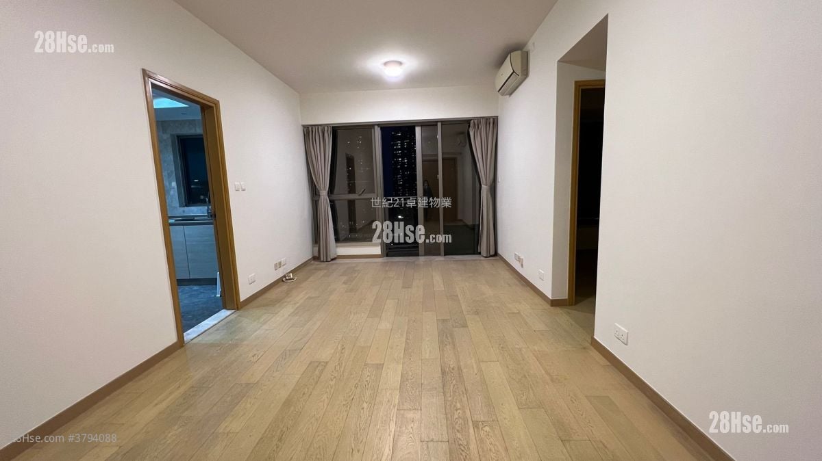 Grand Austin Sell 3 Bedrooms , 2 Bathrooms 900 ft²