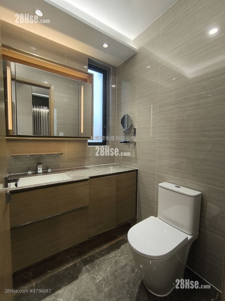 傲名 租盘 3 房 , 2 浴室 978 平方尺