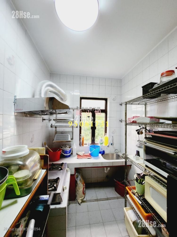 村屋 售盘 2 房 , 1 浴室