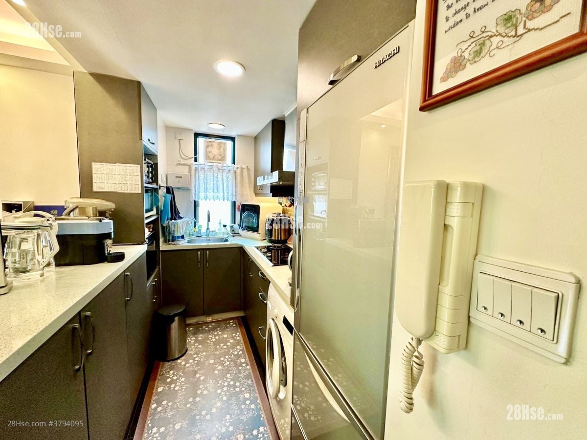 玮珊园 售盘 4 房 , 2 浴室 808 平方尺