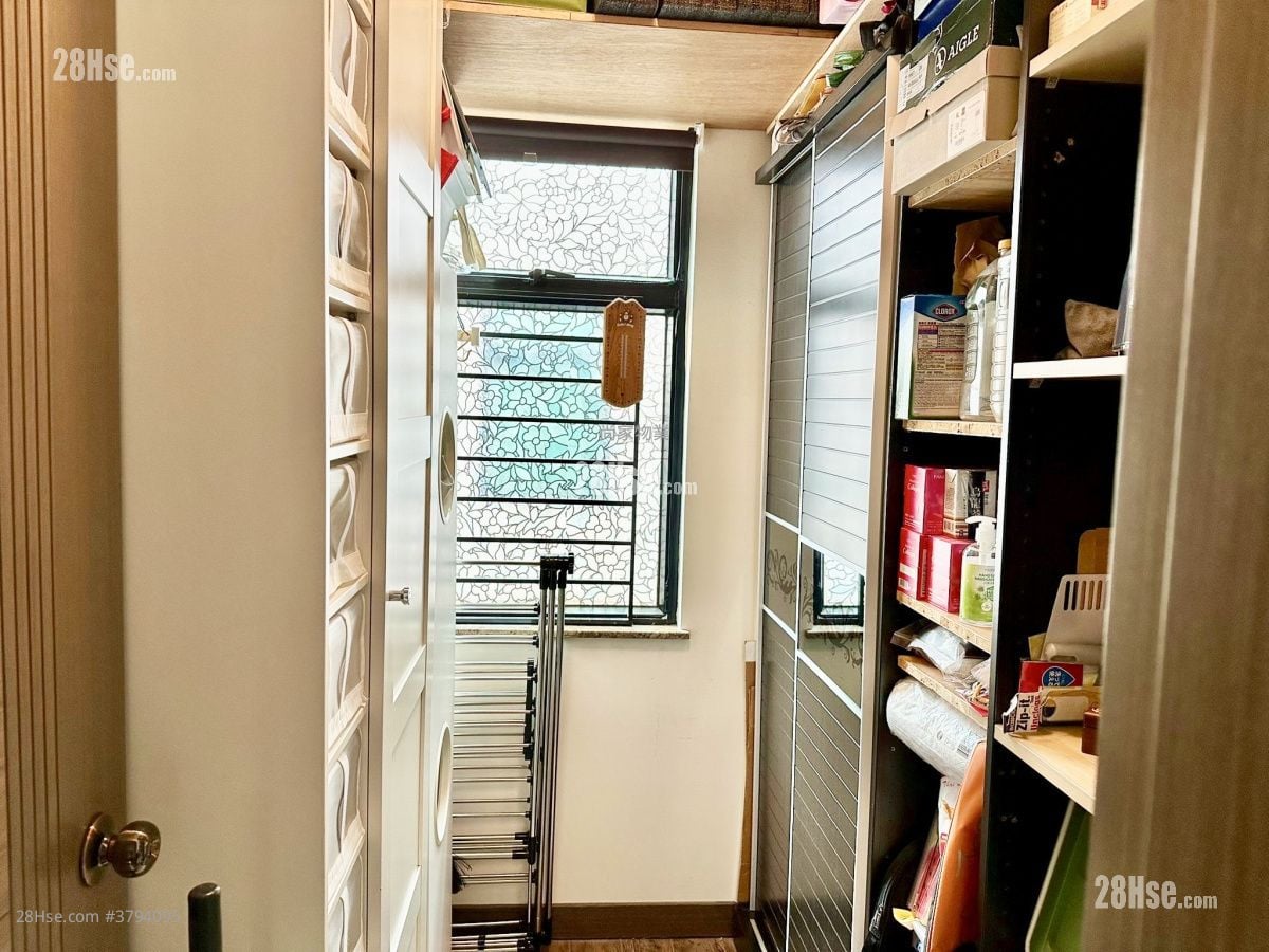 玮珊园 售盘 4 房 , 2 浴室 808 平方尺