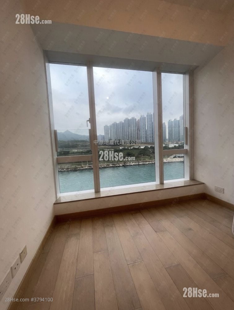 Monterey Sell 3 Bedrooms , 2 Bathrooms 840 ft²