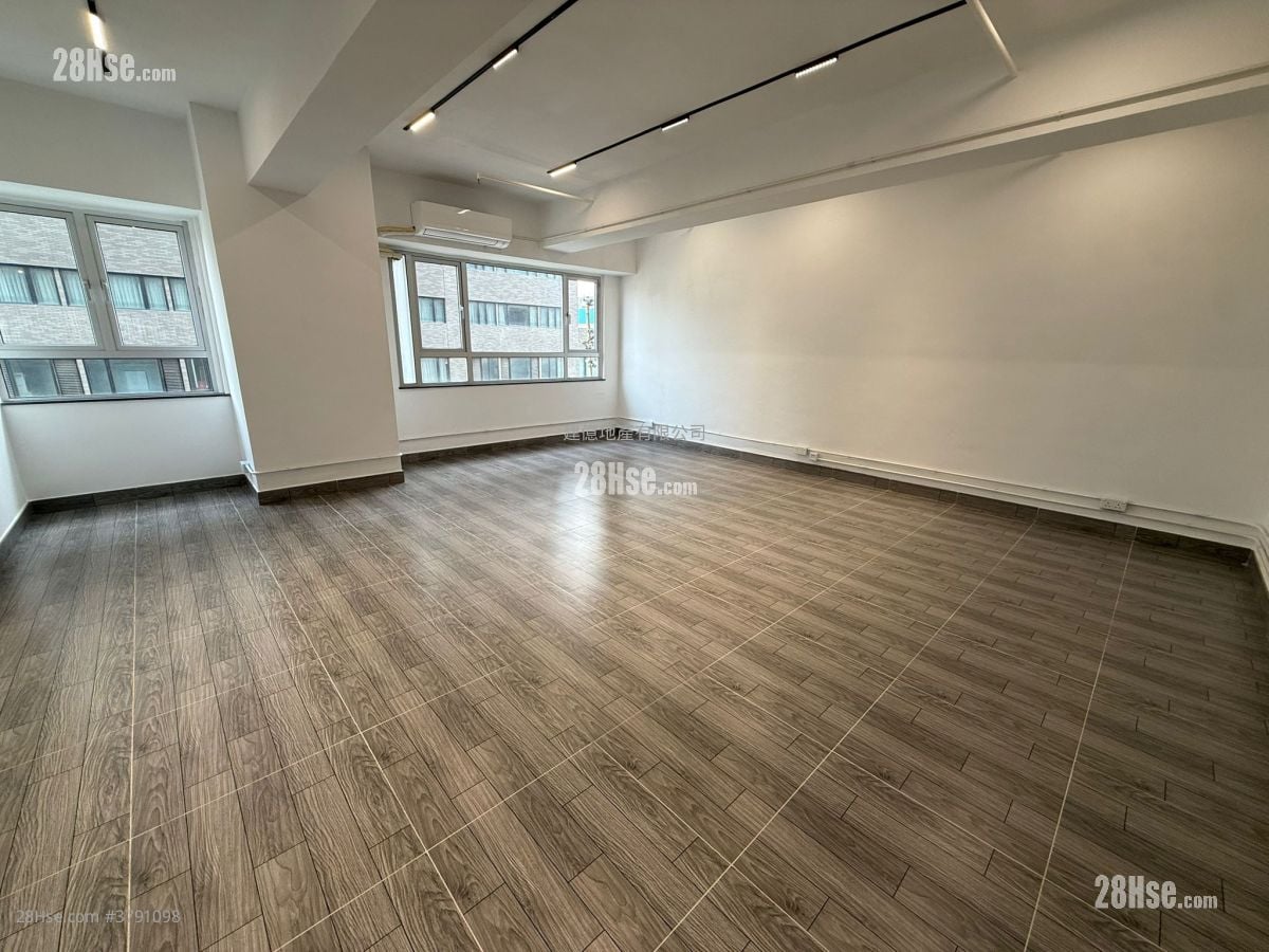 Tak Wing Industrial Building Rental 263 ft²