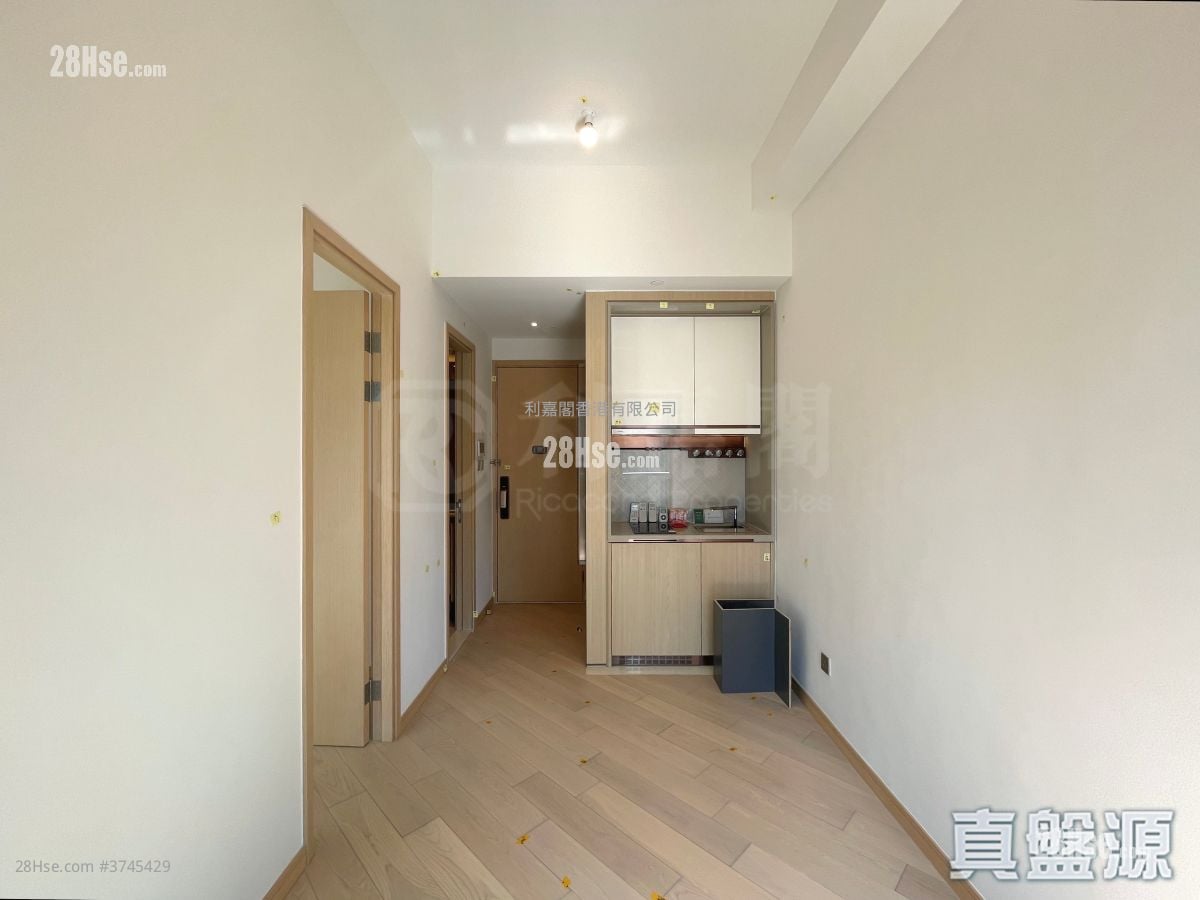 Manor Hill Sell 1 Bedroom , 1 Bathroom 284 ft²