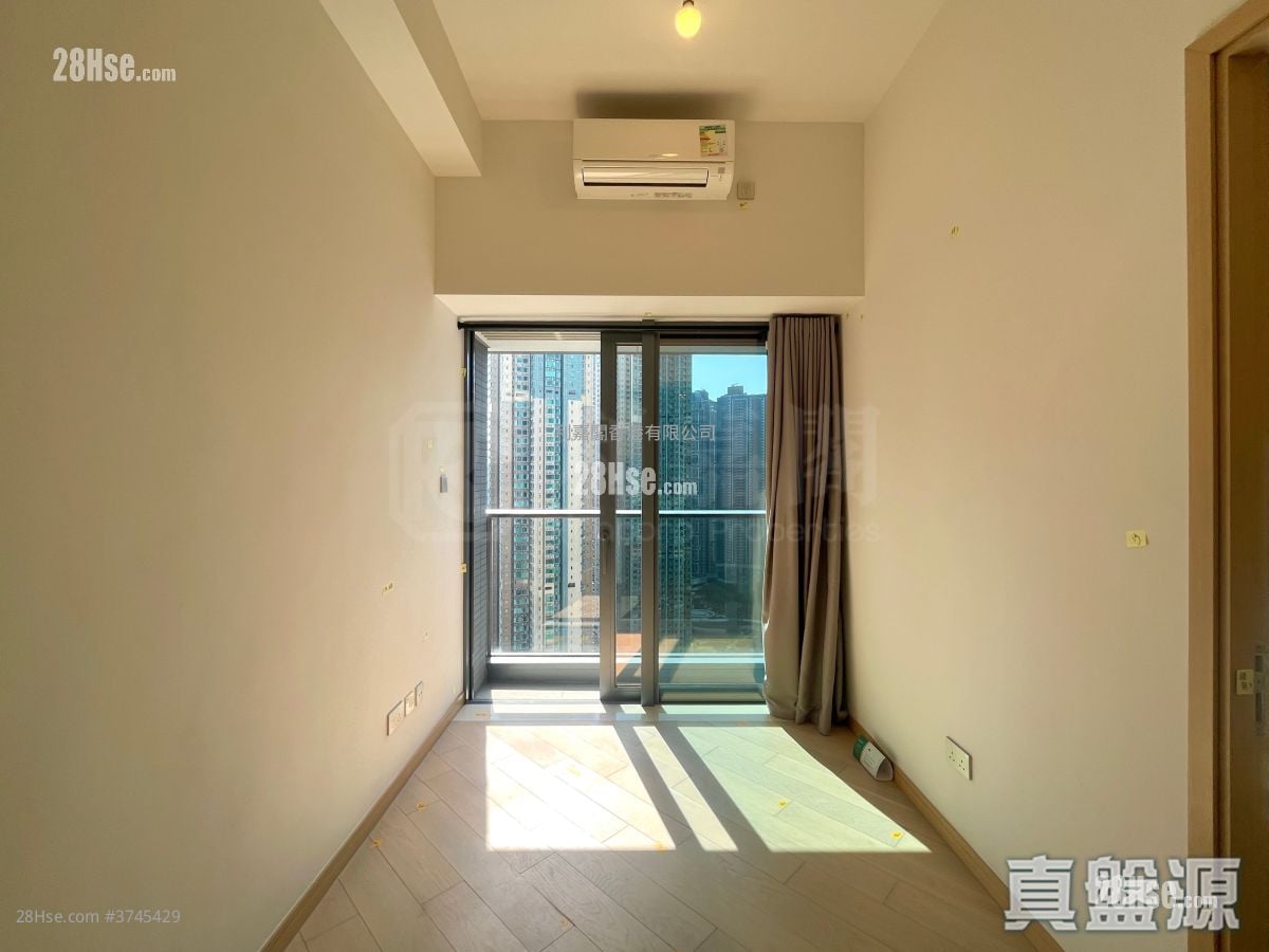 Manor Hill Sell 1 Bedroom , 1 Bathroom 284 ft²