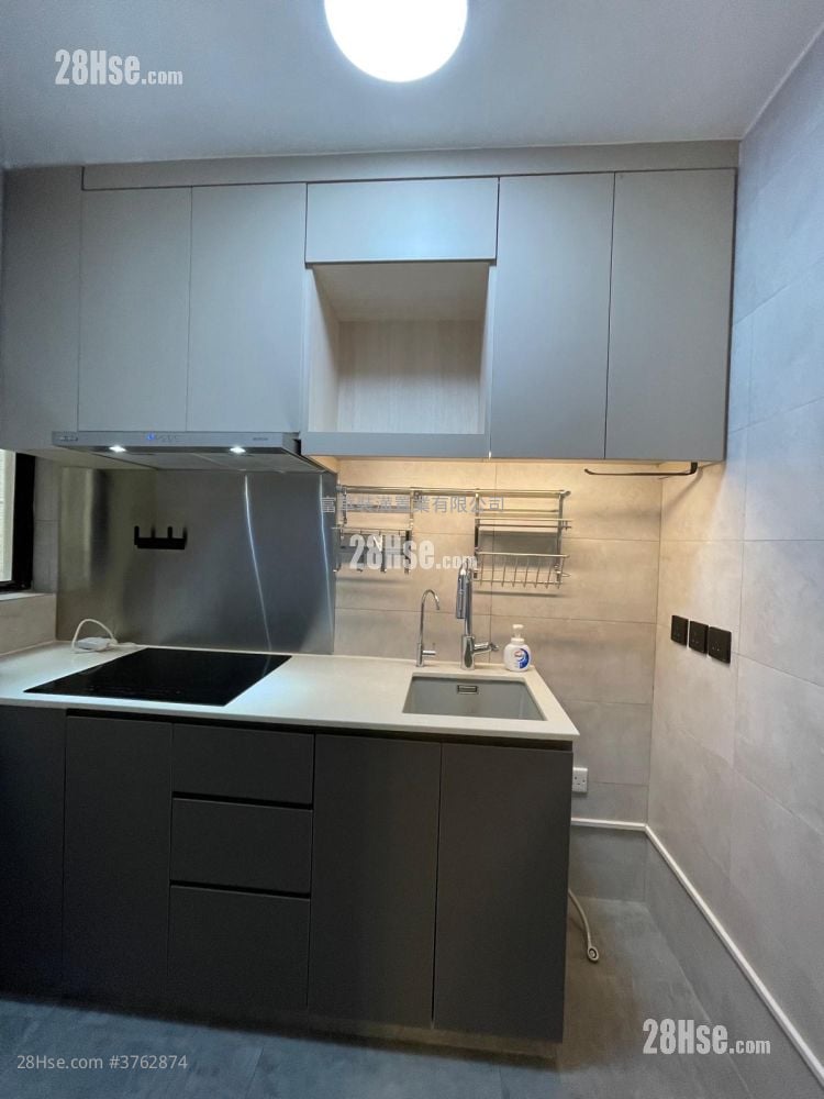 Shaukeiwan Plaza Rental 2 Bedrooms 344 ft²