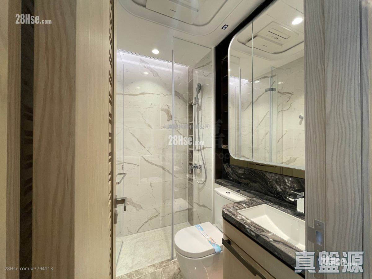 Villa Garda Iii Sell Studio , 1 Bathroom 283 ft²