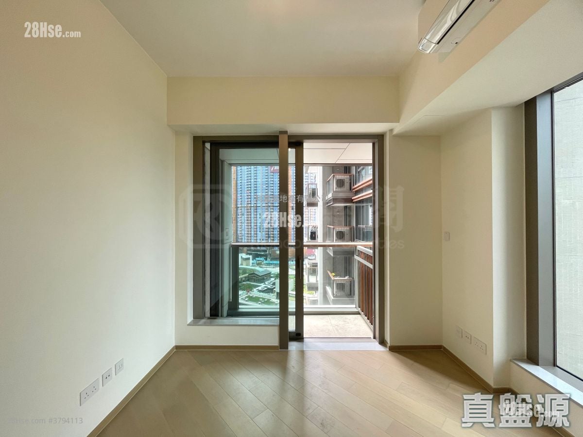 Villa Garda Iii Sell Studio , 1 Bathroom 283 ft²