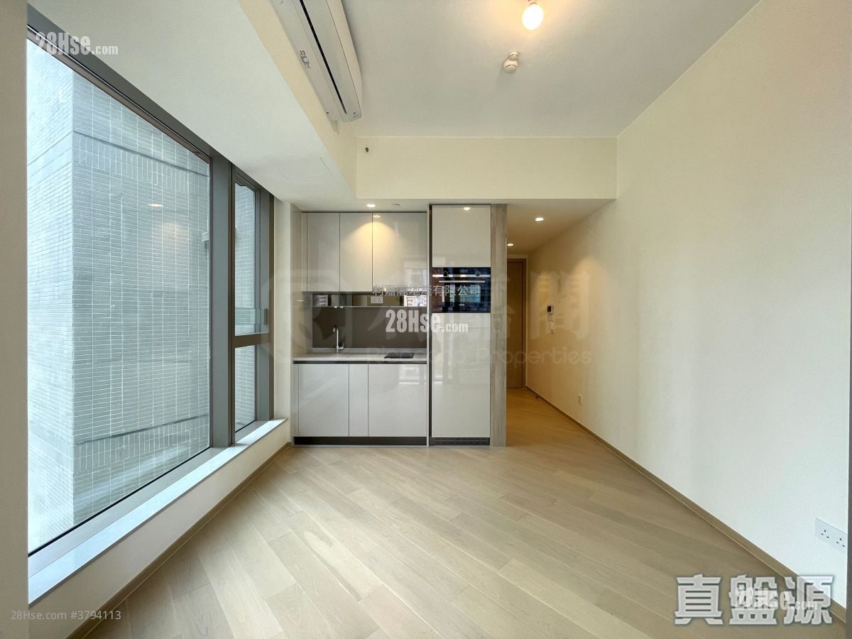 Villa Garda Iii Sell Studio , 1 Bathroom 283 ft²