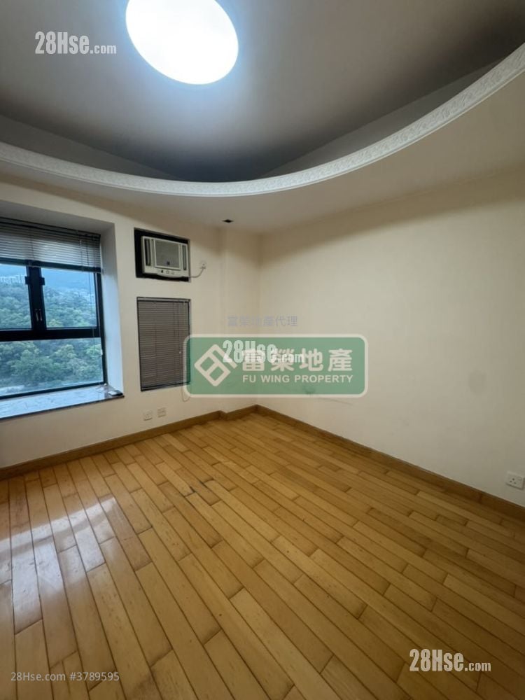 Garden Heights Sell Studio , 1 Bathroom 168 ft²