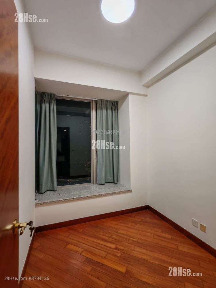 The Coronation Sell 4 Bedrooms , 2 Bathrooms 1,149 ft²