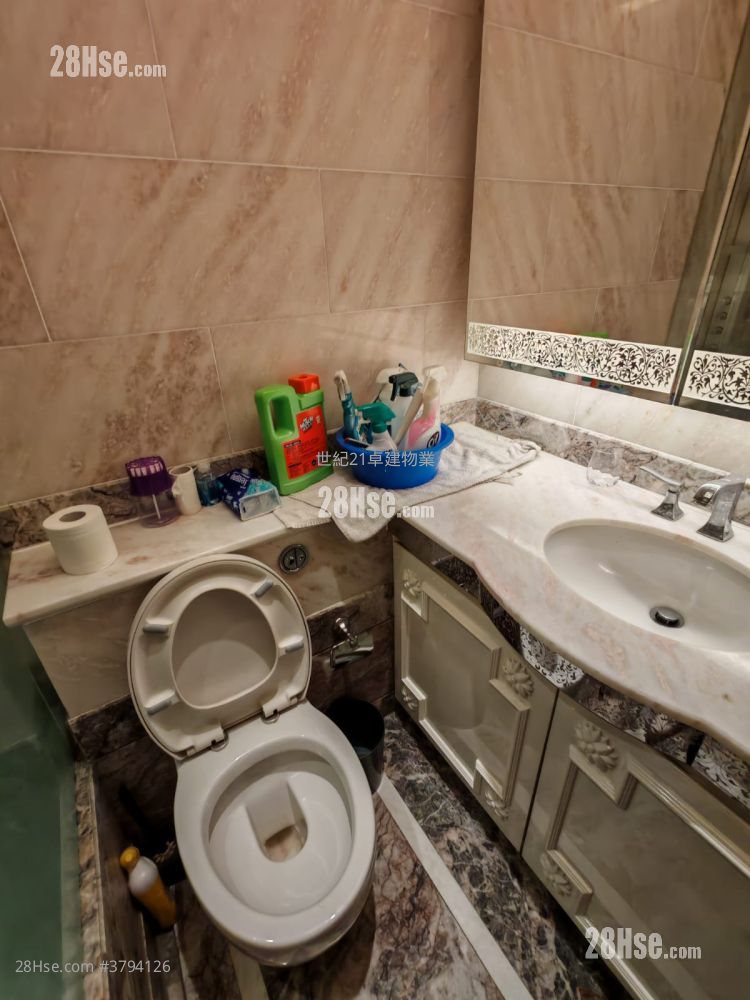 The Coronation Sell 4 Bedrooms , 2 Bathrooms 1,149 ft²