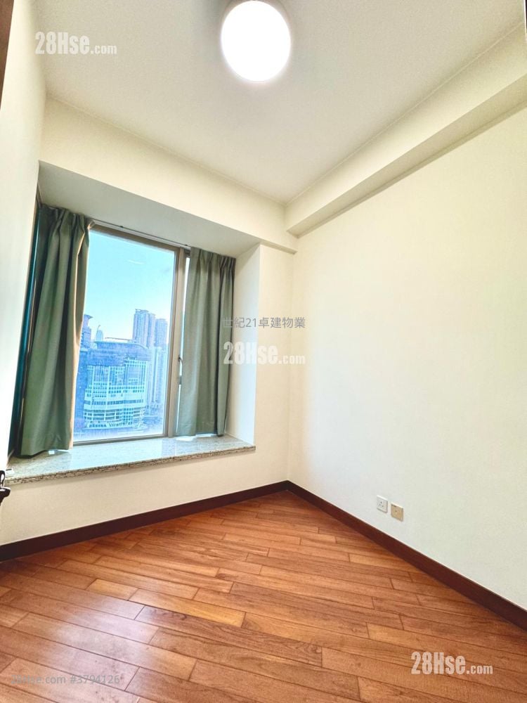 The Coronation Sell 4 Bedrooms , 2 Bathrooms 1,149 ft²